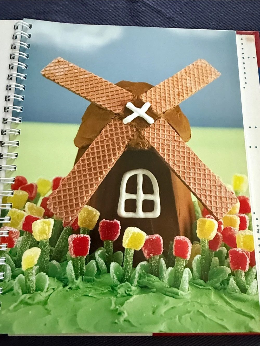 No-Bake Gingerbread Houses for Kids - - Brown